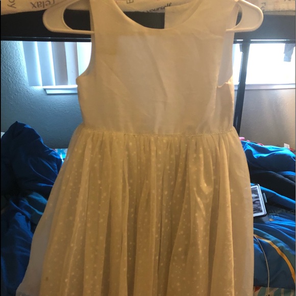 Girls size 7/8 dresses. - Picture 1 of 4